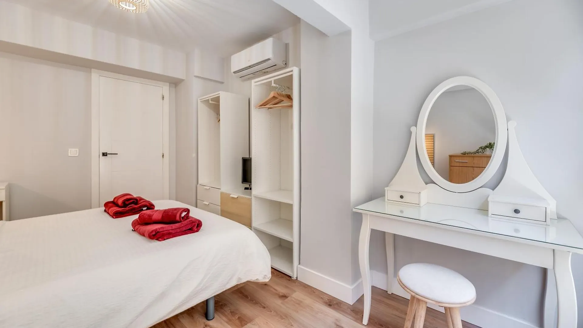 Picasso 2 Apartment Malaga Spain